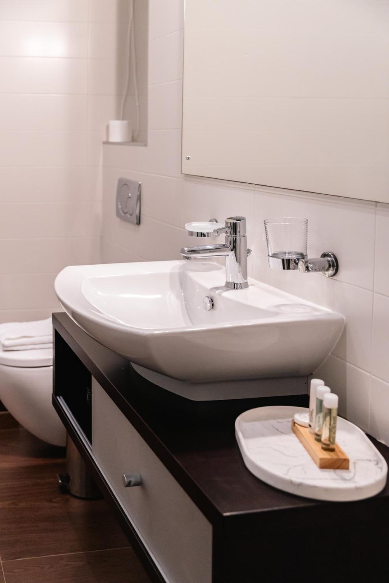 Luxury Seafront 3Br With Pool By Arcobnb Sliema Ngoại thất bức ảnh