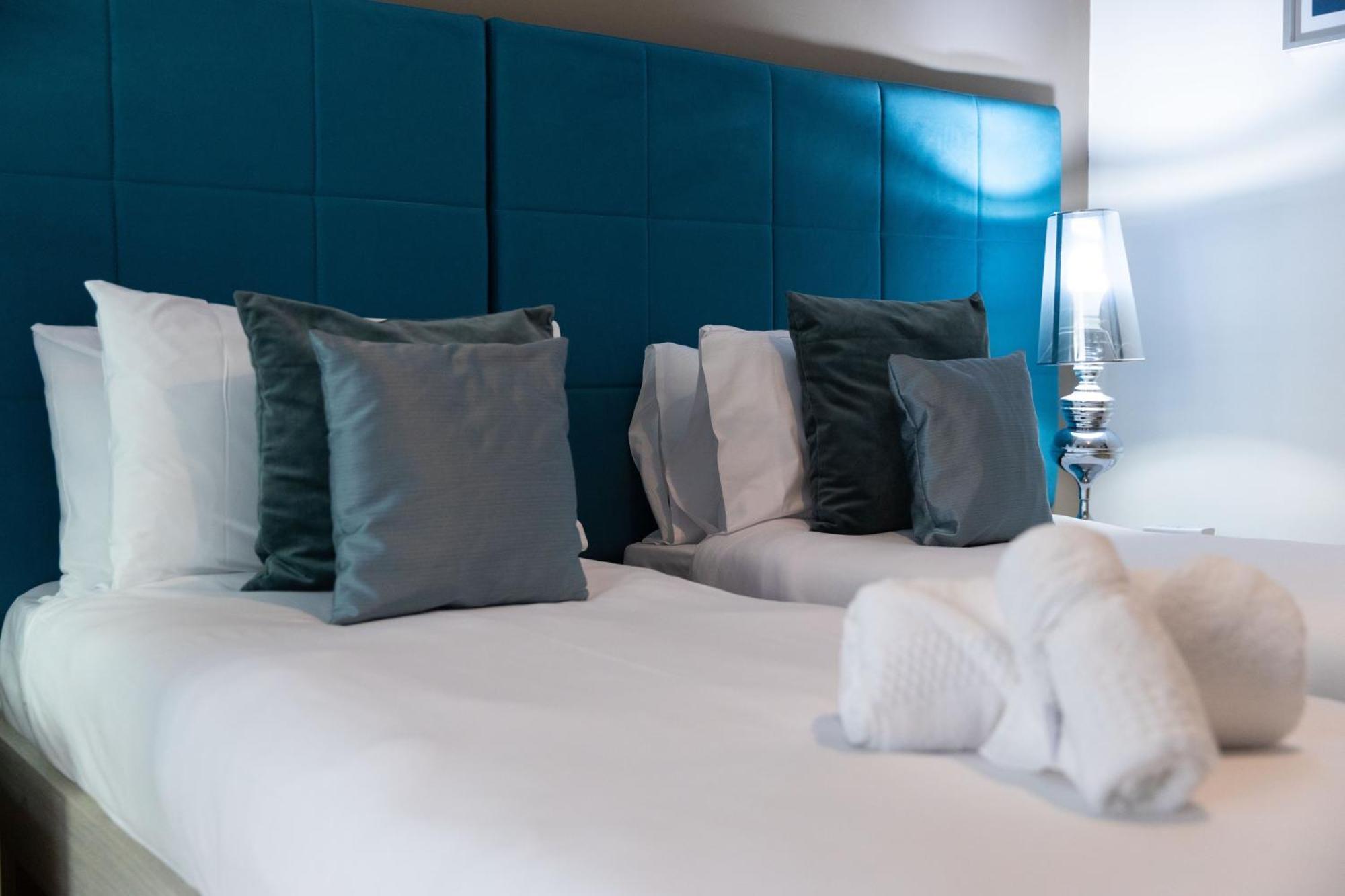 Luxury Seafront 3Br With Pool By Arcobnb Sliema Ngoại thất bức ảnh