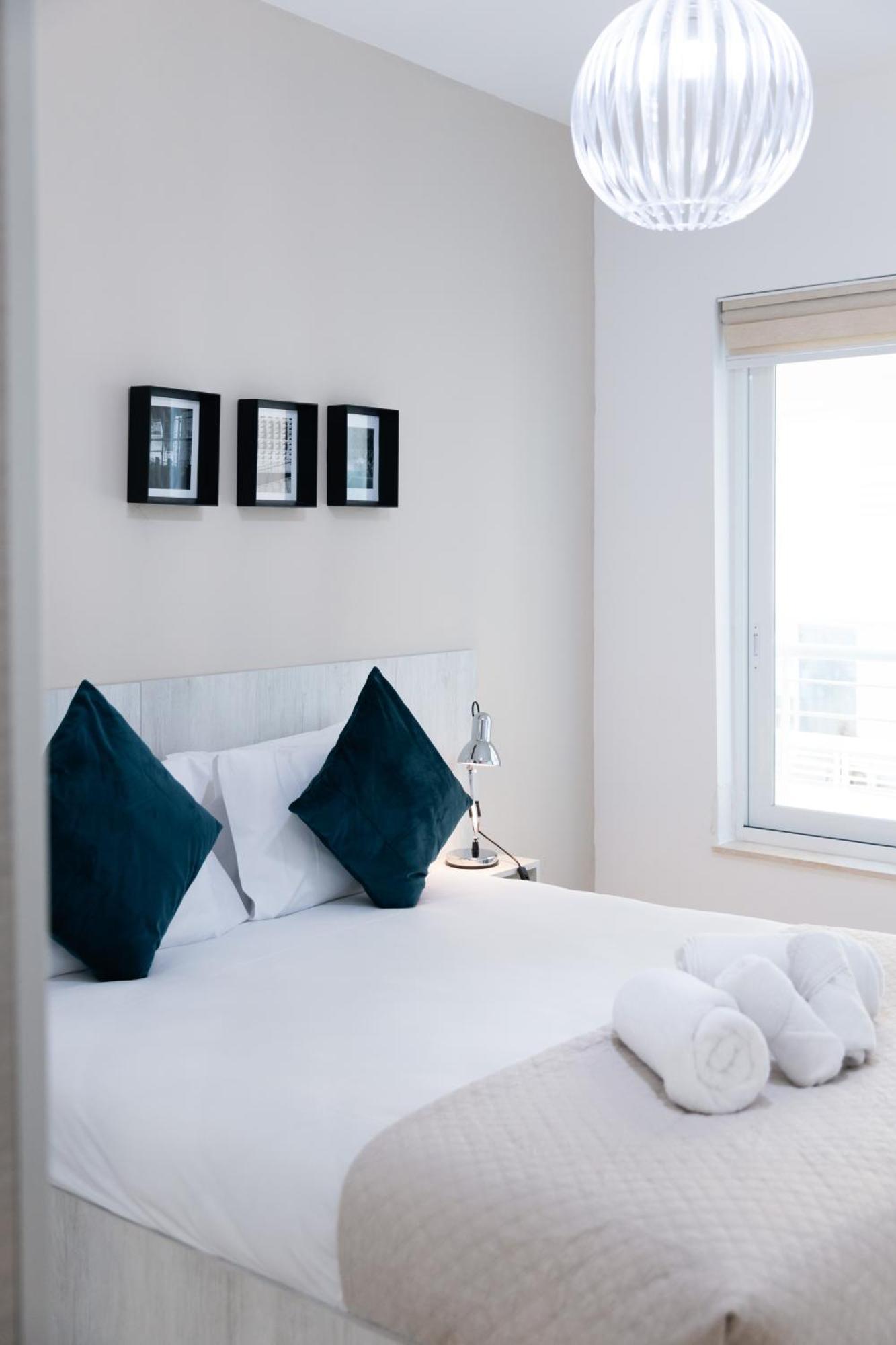 Luxury Seafront 3Br With Pool By Arcobnb Sliema Ngoại thất bức ảnh