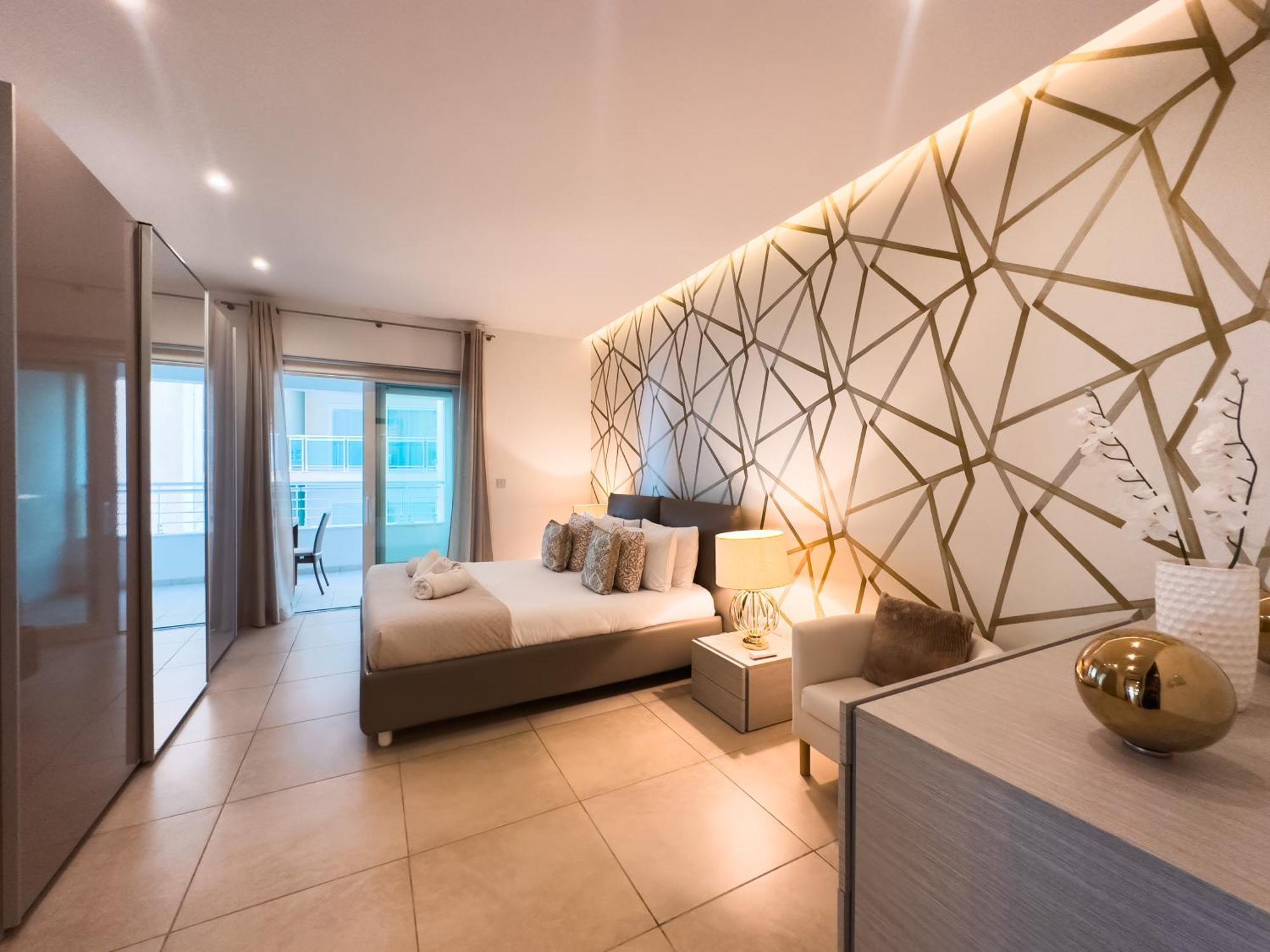 Luxury Seafront 3Br With Pool By Arcobnb Sliema Ngoại thất bức ảnh