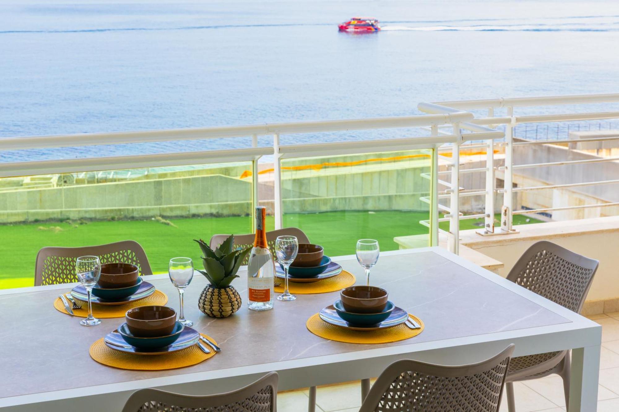 Luxury Seafront 3Br With Pool By Arcobnb Sliema Ngoại thất bức ảnh